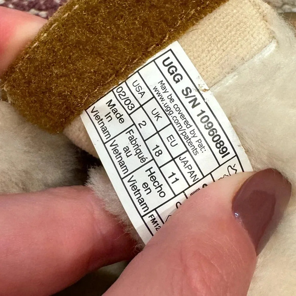 UGG Baby Keeland Toddler Winter Boot Fur Suede - Picture 8 of 8